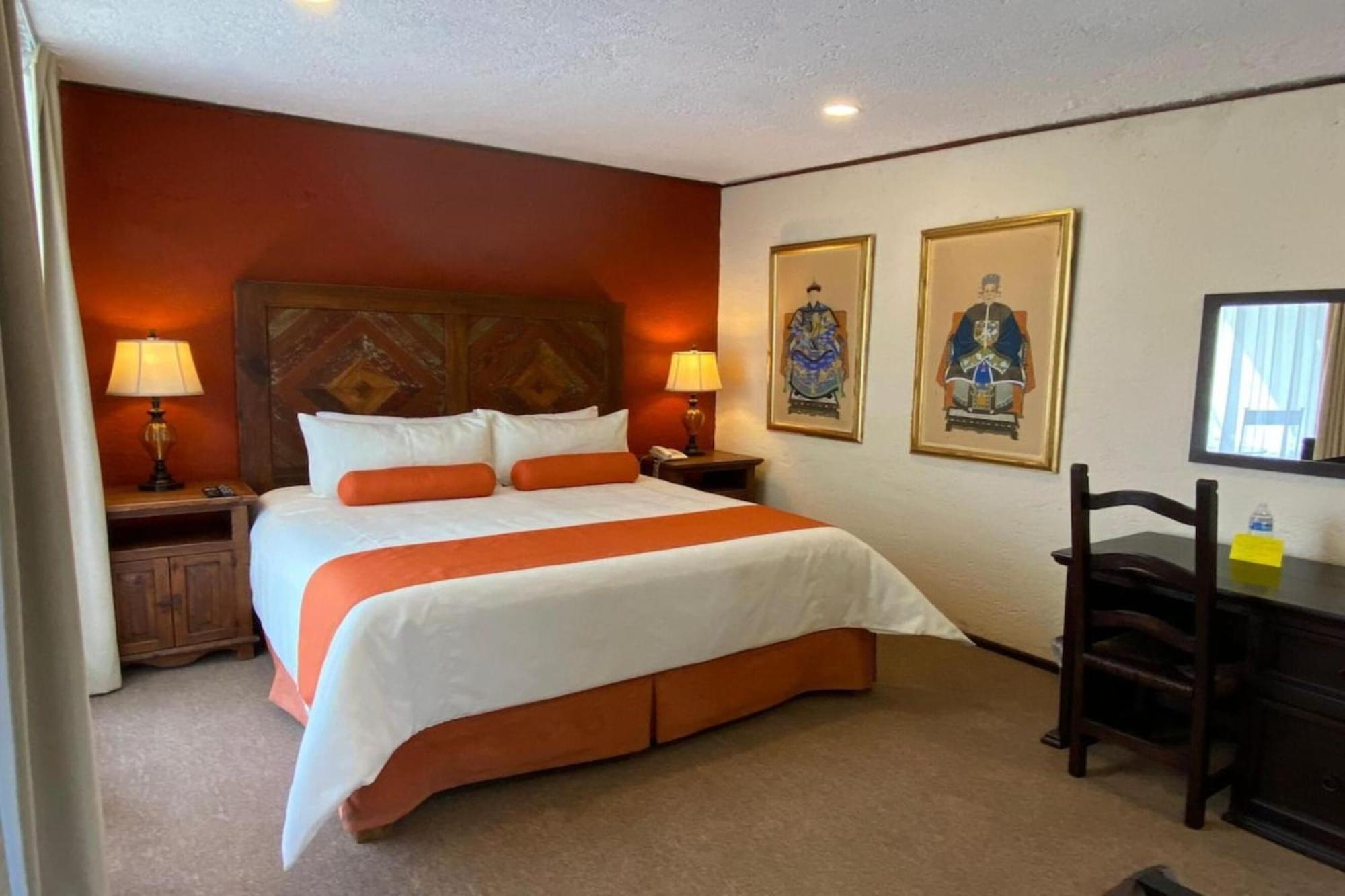 Capital O La Huerta Golf & Hotel Cholula Ngoại thất bức ảnh