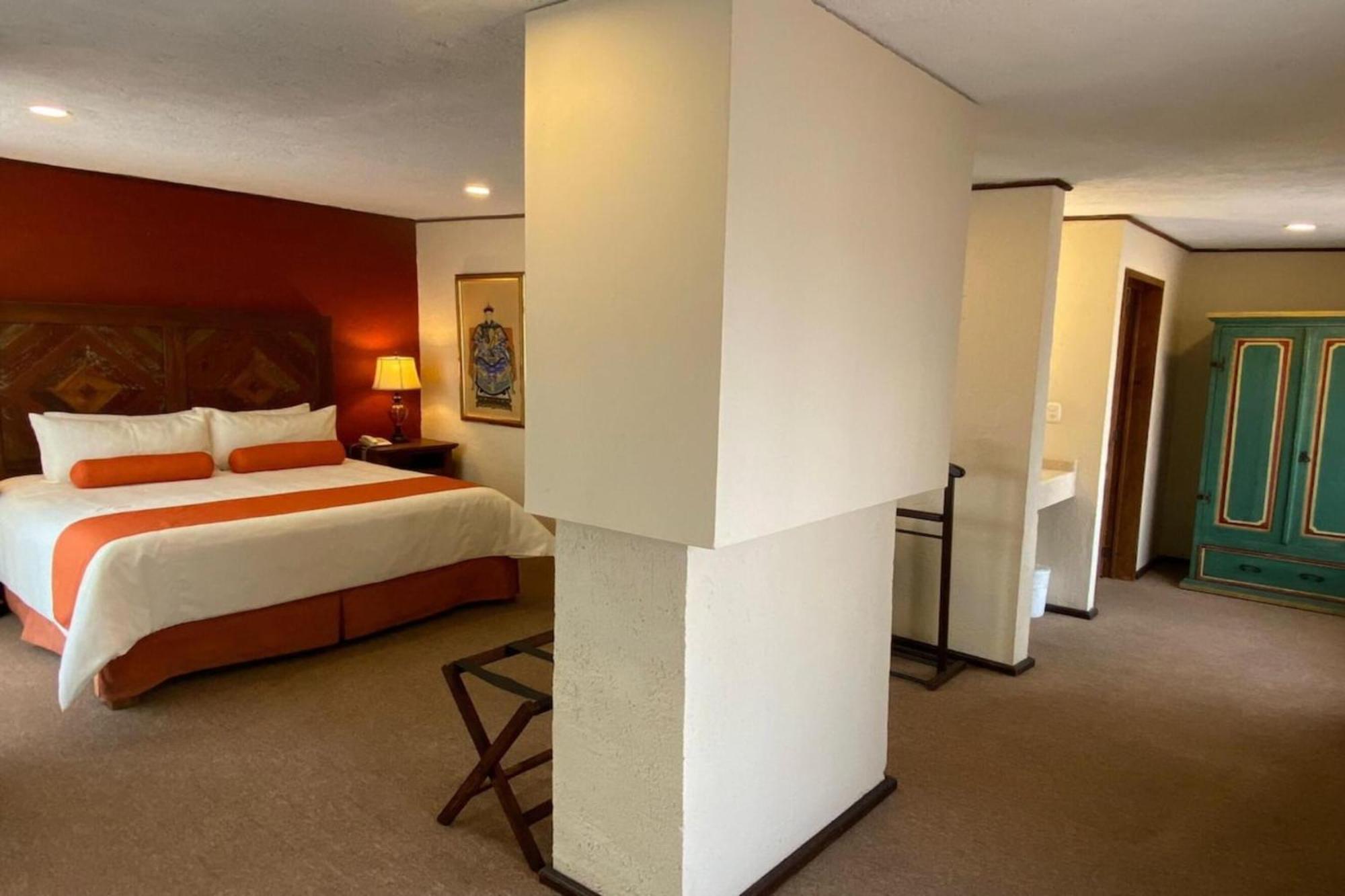 Capital O La Huerta Golf & Hotel Cholula Ngoại thất bức ảnh