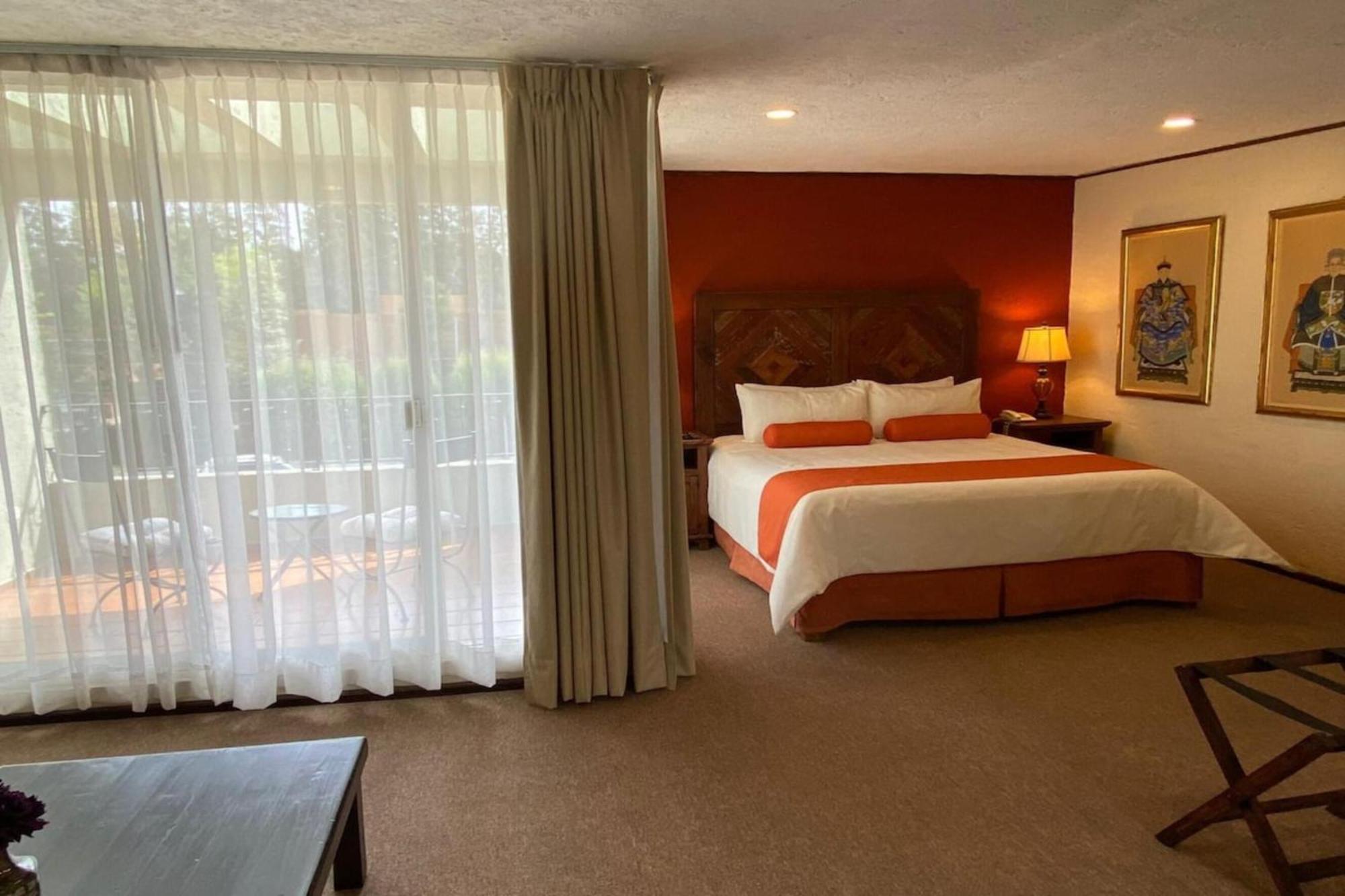 Capital O La Huerta Golf & Hotel Cholula Ngoại thất bức ảnh
